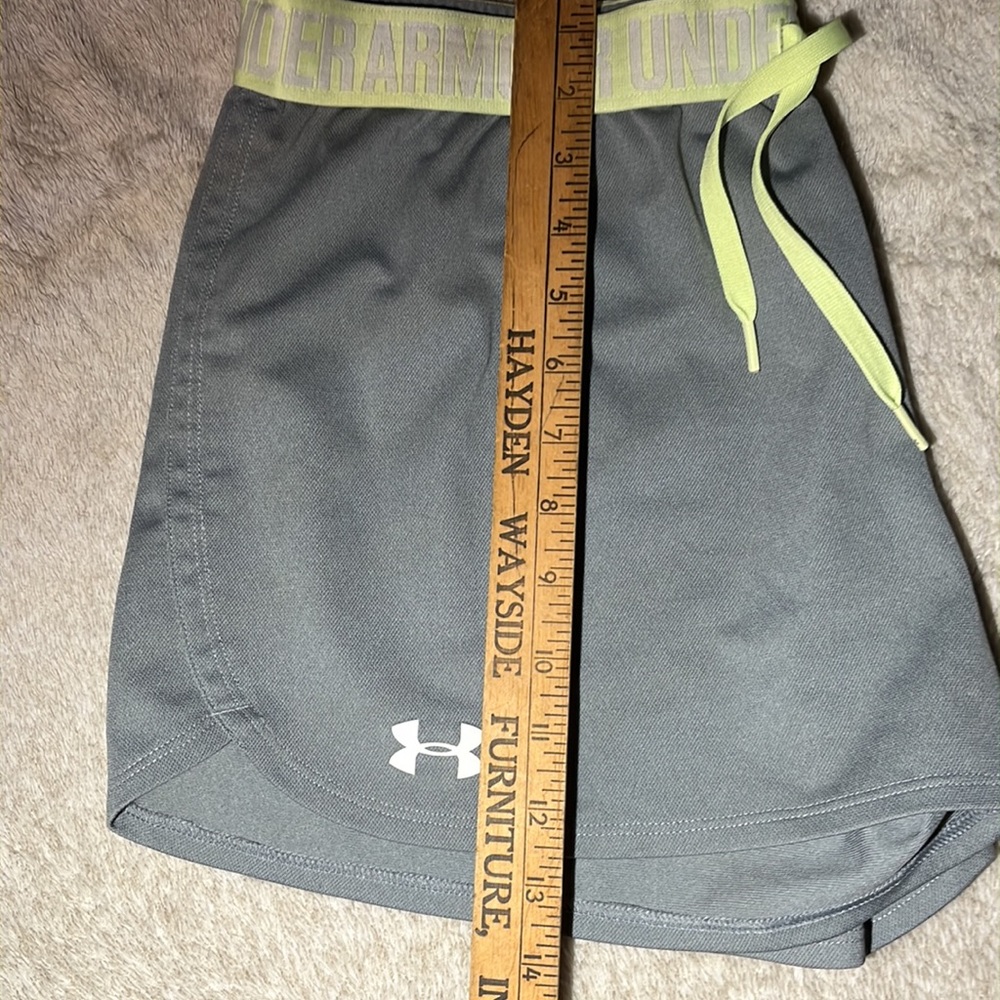Under Armour Heat Gear Athletic Running Shorts - Picture 8 of 8